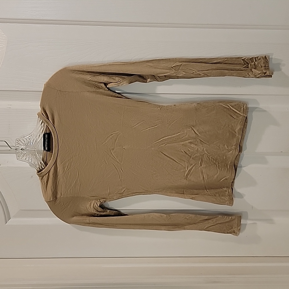 PrettyLittleThing Longsleeve T